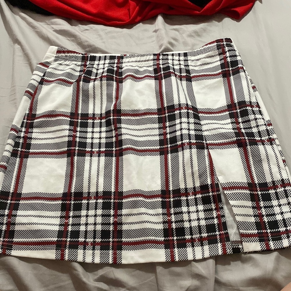 Knee length Skirt